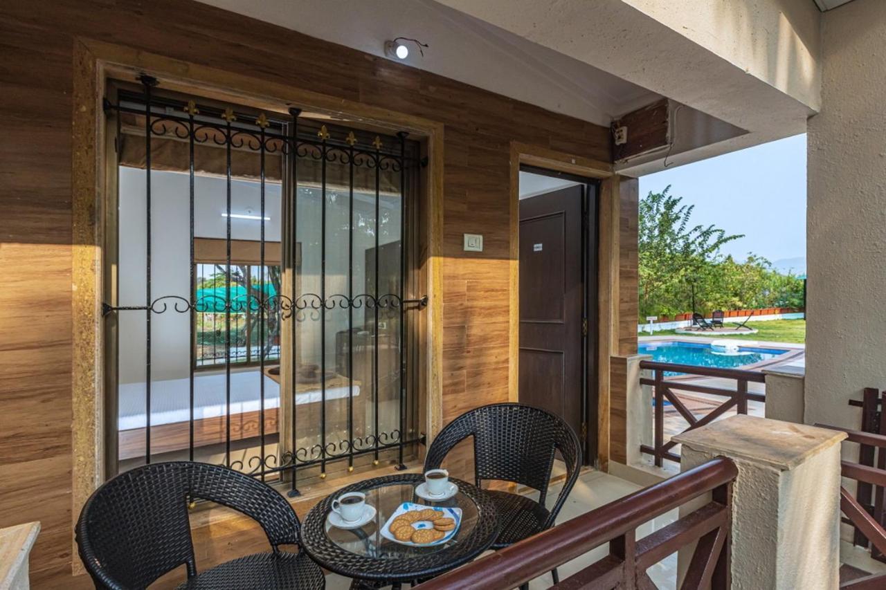 Saffronstays Serene Retreat, Alibaug อลีบาก ภายนอก รูปภาพ